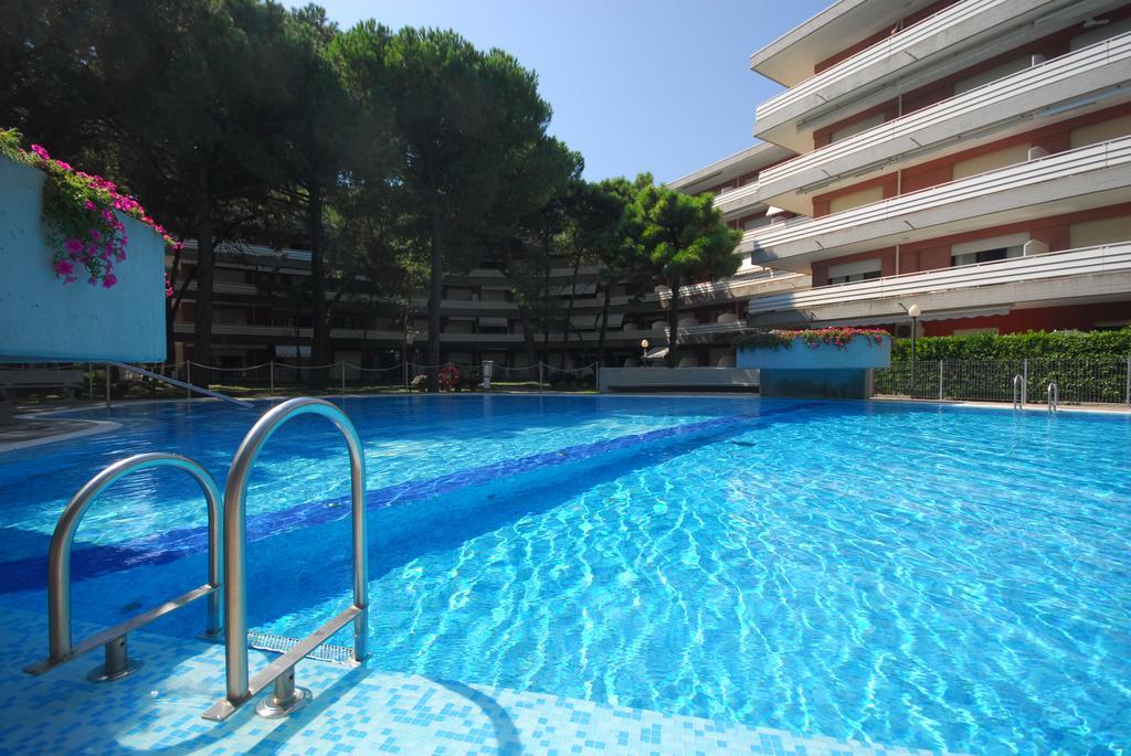 Appartamenti Meridiana ลินญาโน ซับเบียโดโร ภายนอก รูปภาพ